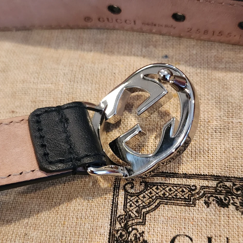 Gucci Web belt